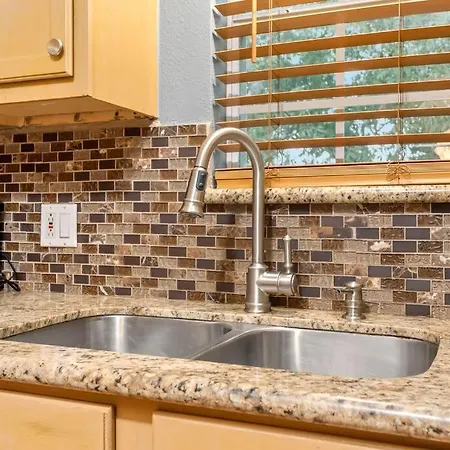 Sunnyside Retreat Apartment Bacliff Exterior photo